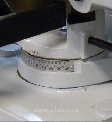 Фото 4 - Дисковая пила STALEX CS-250.