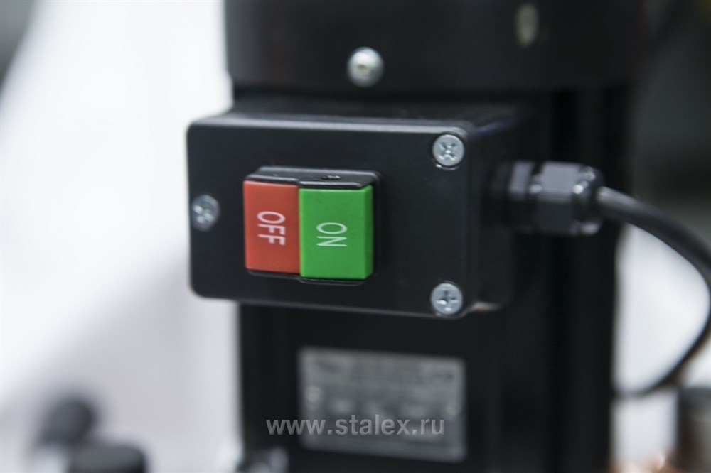 Фото 25 - Станок для вырезания отверстий в трубах STALEX PHC-4.