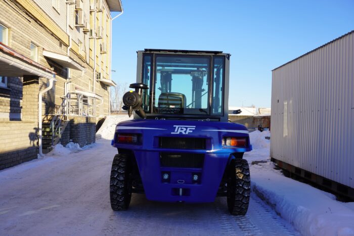 Фото 4 - Вилочный погрузчик TRF D70-4i.